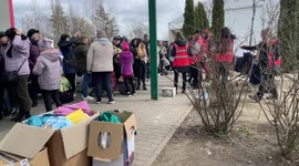 Russians Invading Ukraine: REFUGEES on UKRAINE side of POLISH BORDER