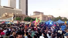 Sri Lankan protesters in Colombo deman President Rajapaksa's resignation