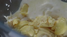 Bakery makes delicious cakes from controversial 'smelly' durian fruit