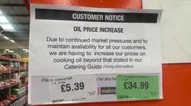 Cooking oil and flour shortages hit UK 'cash & carry' business