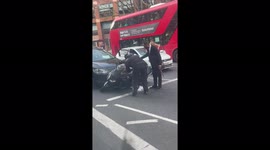 Terrifying machete incident involving bikers in broad daylight in London's Elephant and Castle