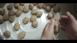 Eid cakes are one of the traditional Ramadan rituals for the Palestinians. Families gather to make Eid cakes during the month of Ramadan in preparation for the coming of the happy Eid al-Fitr.