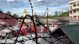 Female inmates at maximum security prison hold Ramadan prayers in Philippines