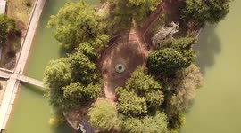 Vista Ascendente Parque General San Martin Mendoza Argentina Drone DJI MINI SE
