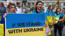 Protesters outside Downing Street demand end to Ukraine war