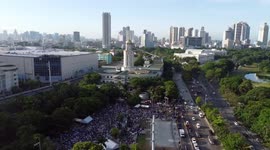 Thousands of Muslims celebrate Eid Al-Fitr in Manila, Philippines