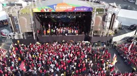 Drone footage of festive anti-Bolsonaro protest in Sao Paulo, Brazil