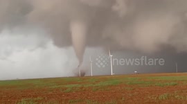 US: Tornadoes Rip Through Northern Texas 3