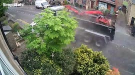 Shocking moment HGV truck smashes into three vehicles leaving scene of “absolute carnage”