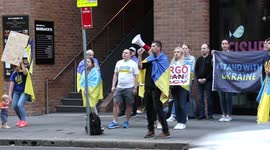 Ukrainians in Sydney protest outside the Hungarian Consulate to demand the oil embargo against Russia, as Hungary has not been supporting it