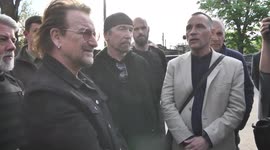 Bono of U2 tells people of Ukraine, 'You look fearless!'