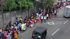 Huge queues at gas stations as Sri Lanka suffers food and fuel shortages