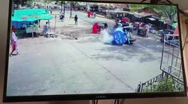 Narrow escape for family as water tanker overturns in central India