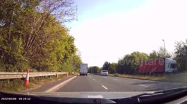 DASHCAM - Dangerous Driving - Last Minute Lane Changer Forces Hard Braking Nearly Causing Crash near M27