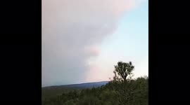 US: Plume Of Smoke Billows From Wildfires In Northern New Mexico 3