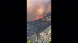Flames from brush fire threaten mansions near California's Laguna Beach