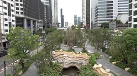 Locals enjoy new park as during humid weather in Bangkok