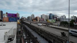 Construction of a bike path on the bridge that connects the cities of Vitória and Vila Velha in ES - Brazil