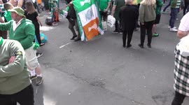 uncut footage celtic fans take over glasgow cross area to celebrate championship win