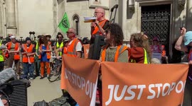 London protest in solidarity with jailed anti-oil activists