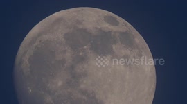 Stunning close-up of nearly full Moon rising ahead of the eclipse in Kent, UK