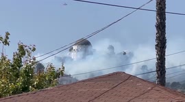 US: Brush Fire Breaks Out In Griffith Park, Los Angeles 4
