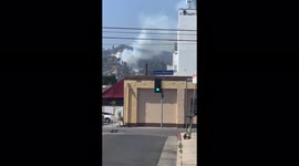 US: Brush Fire Breaks Out In Griffith Park, Los Angeles 2