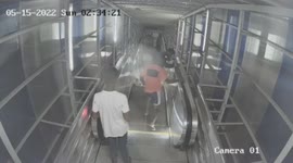 CCTV captures chilling moment miscreants assault, take items from man in western India