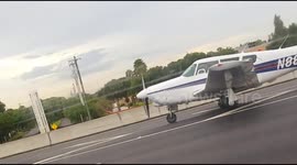 Small plane lands on US highway