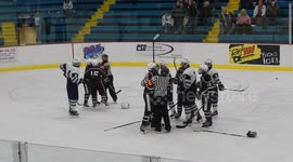 Huge fight after ref hits high school hockey player