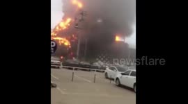 Huge fireballs after China fuel tanker crash