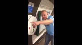 Man gets football scores from London Undergound call point