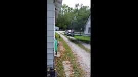 Mum gets caught 'stealing' trampoline