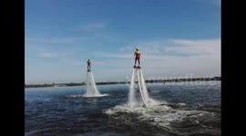 Amazing flyboarding show marks National Day in China