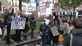 Protesters invade 'Suffragette' film premiere