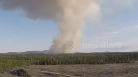 Large wildfire burns in British Columbia, Canada (day one)