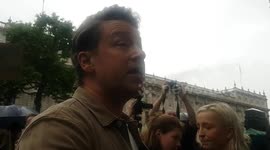 Celebrity chef Jamie Oliver brings Eton Mess to Downing Street in protest over government junk food U-turn