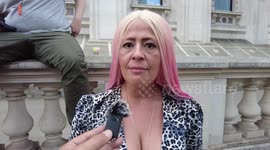 Worldwide Freedom rally: Lisa Waters said, vaccinating children does harm than good. As monkey pox is convenient in London, UK