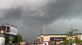 Watch as menacing Derecho arrives in Ottawa with destructive force