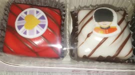 Cup Cakes to celebrate Queen Elizabeth 70 years on the throne for platinum jubilee 2022 June holiday