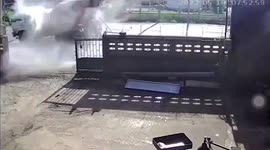 Water tank lid flies off cement mixer truck after exploding due to high pressure