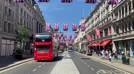 Queen's Platinum Jubilee preparations, Regent Street, London, UK