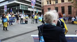 Help Ukraine Now weekly rally marching from Martin Place