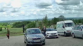 Driverless camper van rolls onto busy road at Belvoir Castle carpark - Dashcam fullspeed
