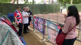 Platinum Jubilee, The Mall, London, today (31 May 2022) - Royal enthusiasts interview
