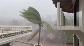 Hurricane Agatha makes landfall in Oaxaca, Mexico, brings hellacious rain,  powerful wind