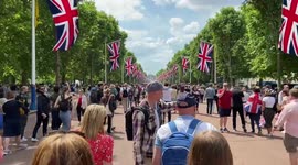 Thousands of people descend on The Mall and Buckingham Palace for The Queen’s Platinum Jubilee