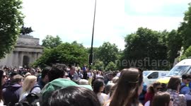 Platinum Jubilee Horses enter Hyde Park Corner