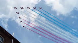 Red Arrow Military fly planes to celebrate Queen's 70th Platinum Jubilee