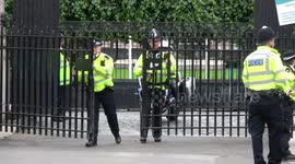Boris Johnson booed as he leaves Parliament following vote of no confidence vote